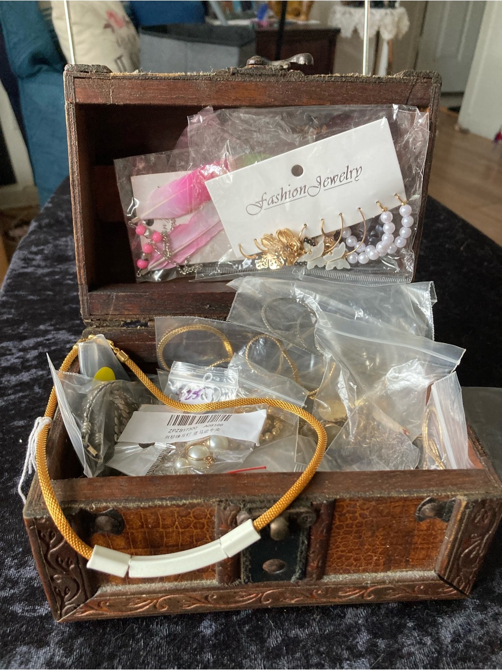 Fashion Jewelry Estate Lot Necklaces Earrings Treasure Chest Box